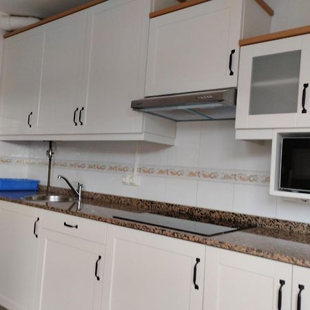 Apartamento Playa De La Atalaya Рибадесела Екстериор снимка