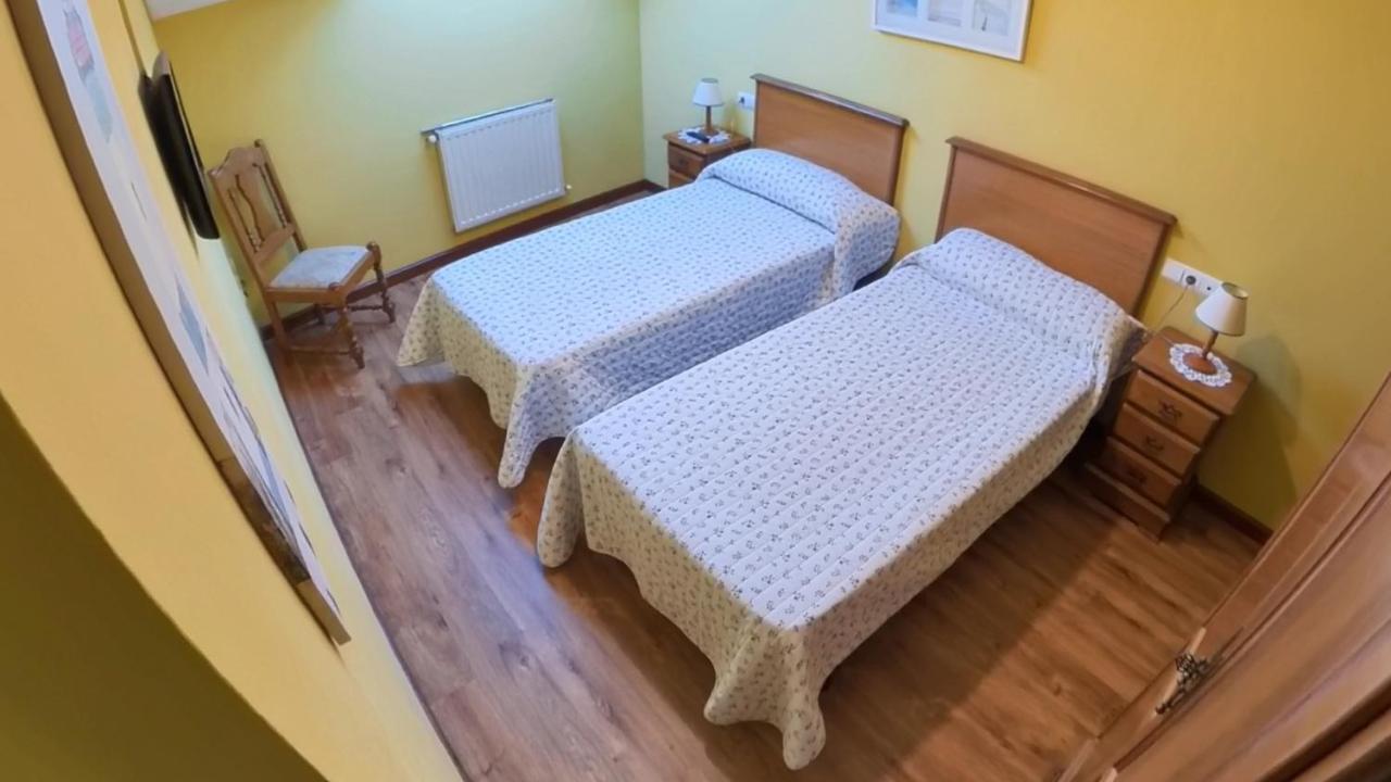 Apartamento Playa De La Atalaya Рибадесела Екстериор снимка